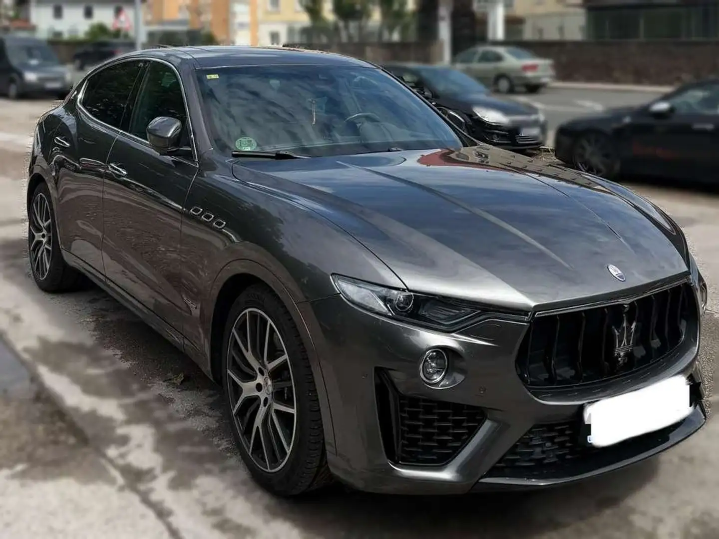 Maserati Levante Diesel GranSport Aut. Gris - 2