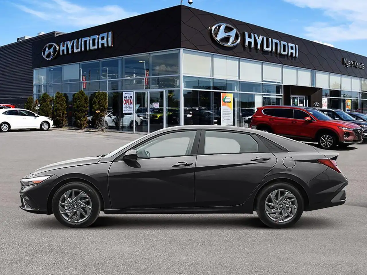 Hyundai ELANTRA снимка Hyundai ELANTRA