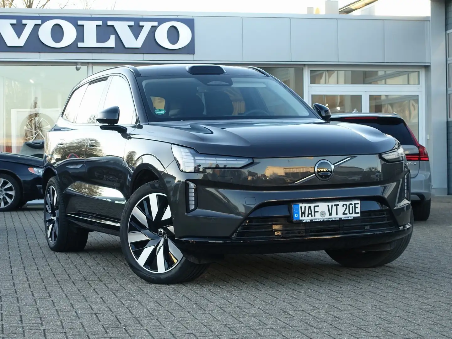 Volvo EX90 Twin Motor Elektrisch Ultra 7 Sitze/360° Grau - 2