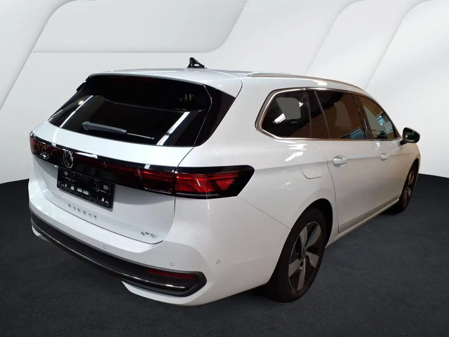 Volkswagen Passat Variant 1.5 eTSI DSG Business DAB+ IQDriv Weiß - 2