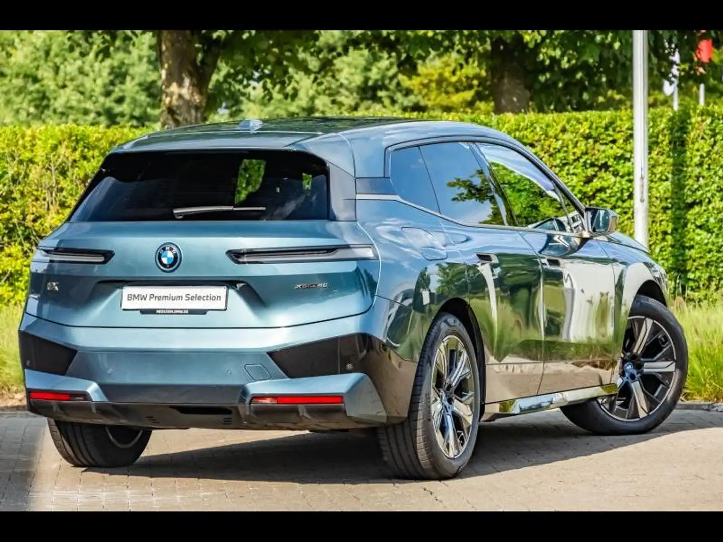 BMW iX xDrive40 Bleu - 2