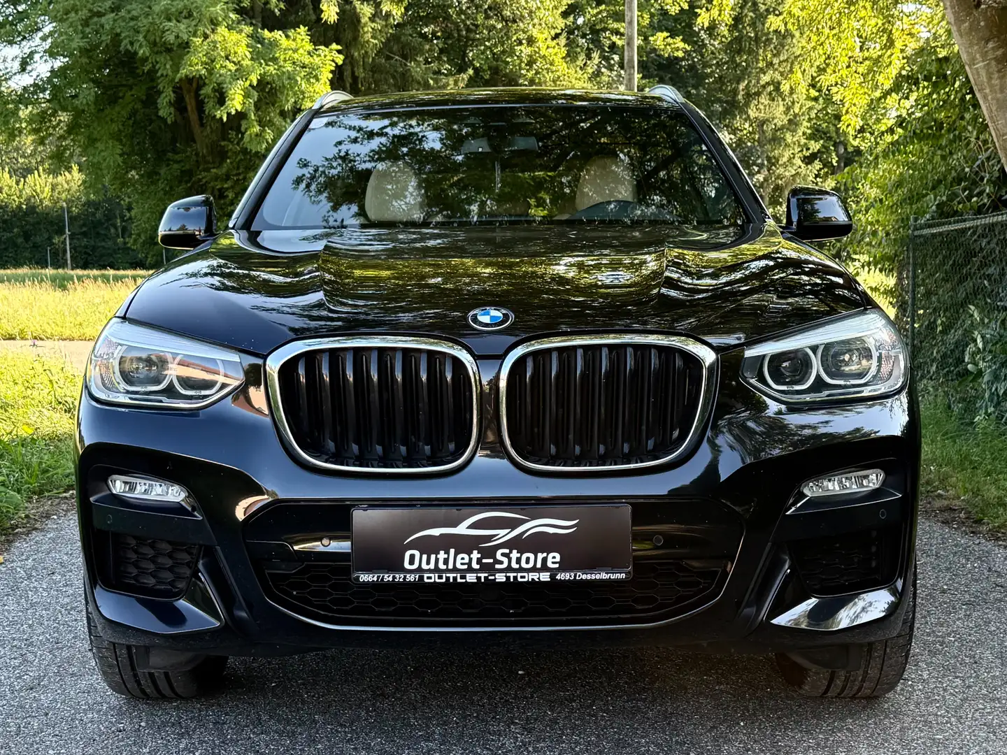 BMW X3 xDrive 20d*M-Sportpaket*Standheizung*AHK*LED*20'' Schwarz - 2