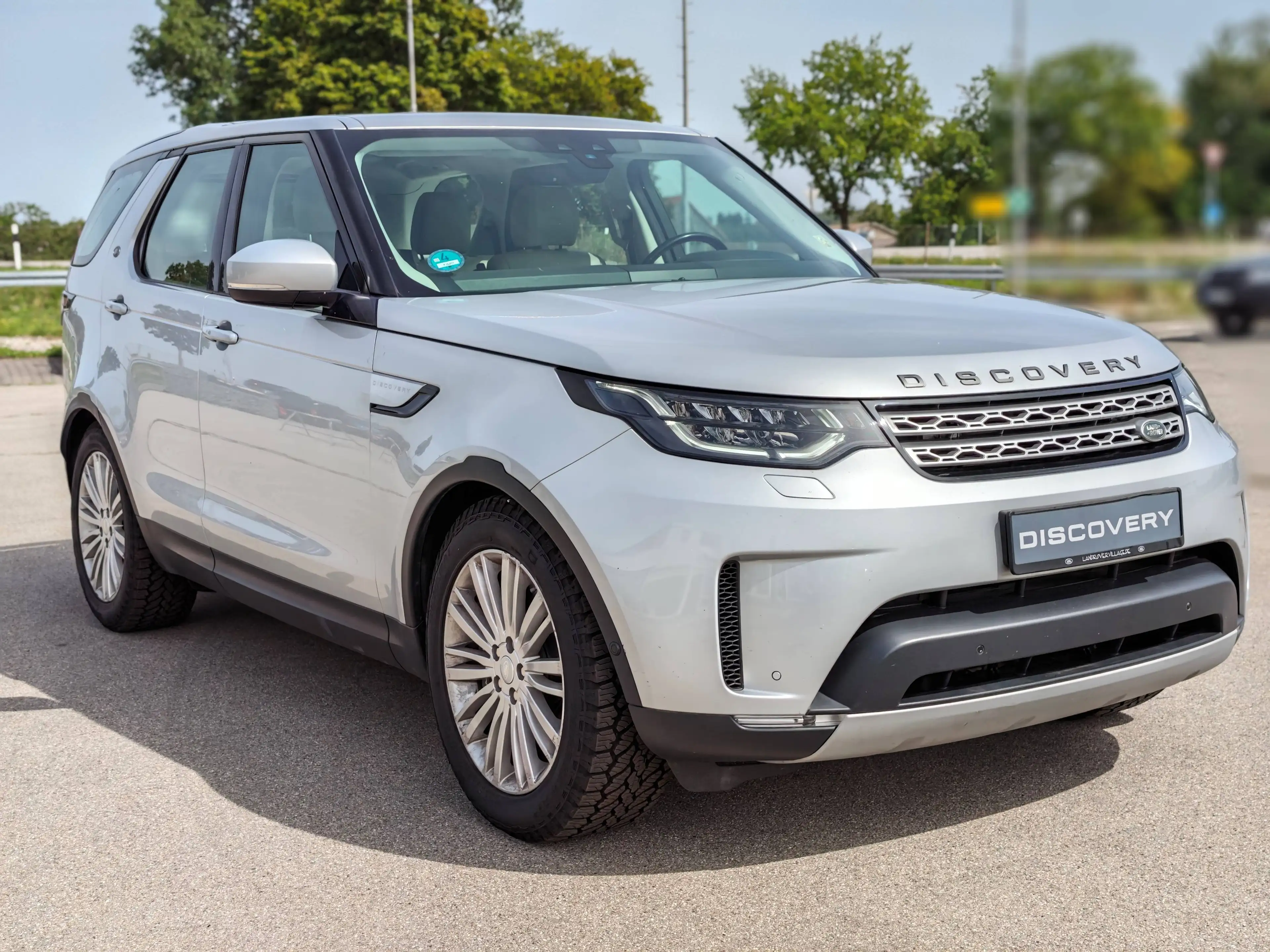 Land Rover Discovery Discovery 3.0 Si6 HSE BENZINER — photo 2