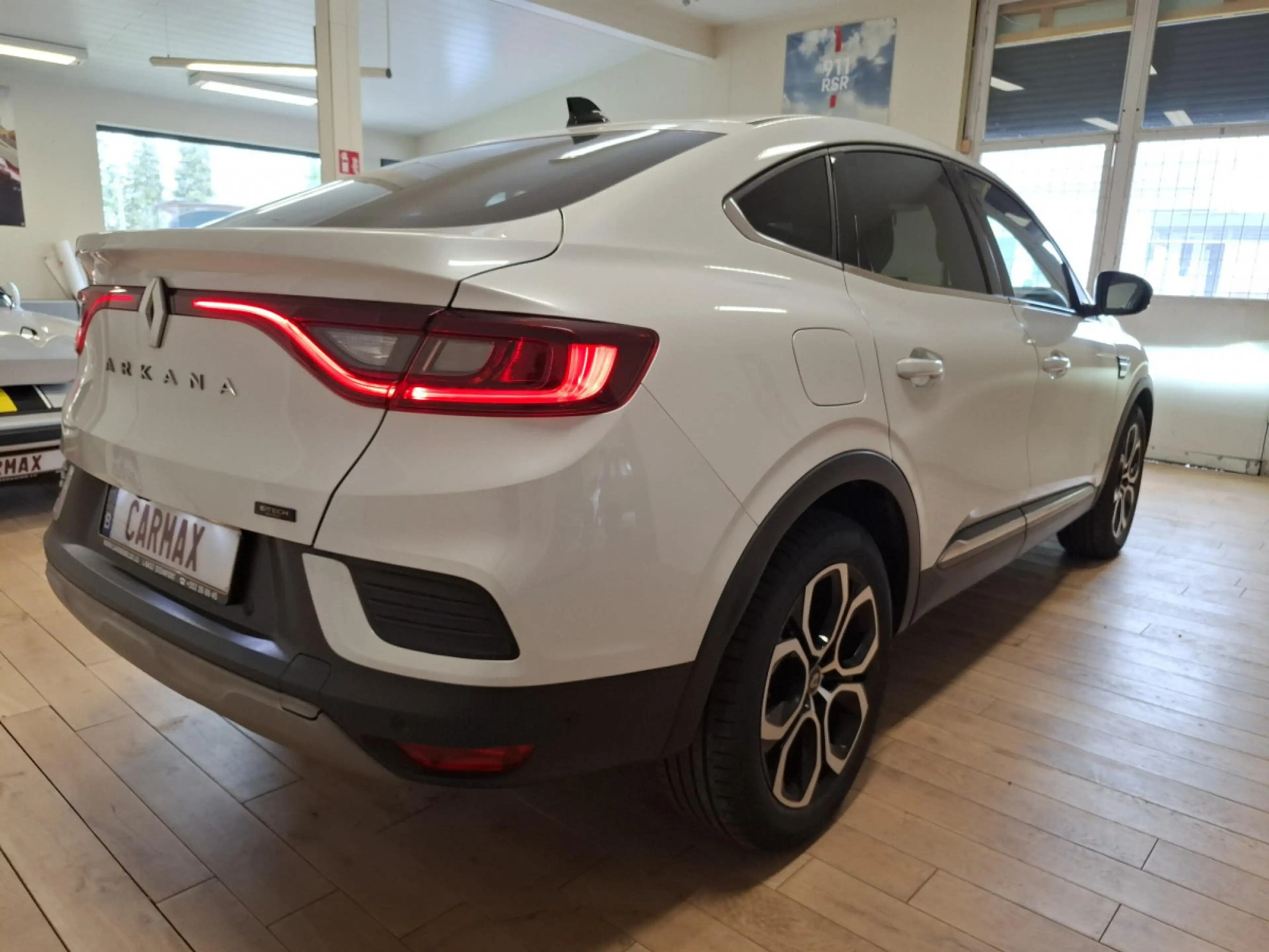 Renault Arkana 1.6 e-Tech HEV Techno EDC — photo 3