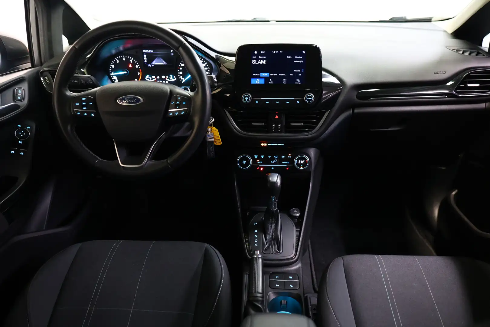 Ford Fiesta 1.0 EcoBoost Titanium AUT CARPLAY DAB CAMERA STOEL Gri - 2