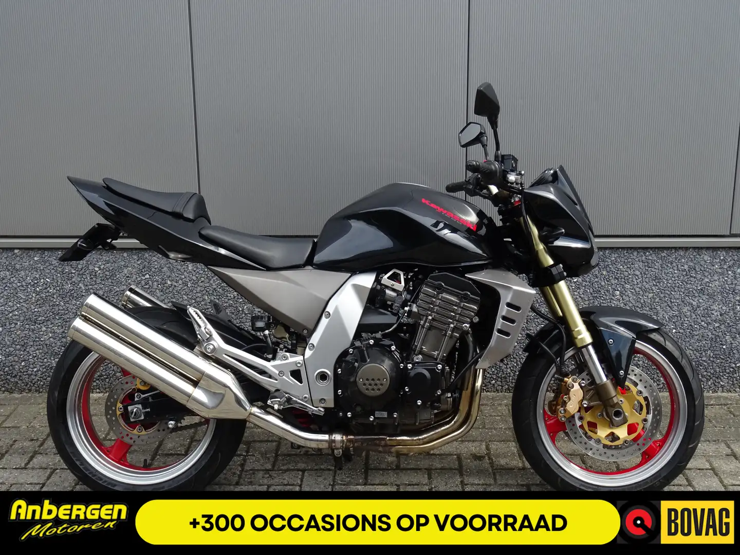 Kawasaki Z 1000 Negro - 1