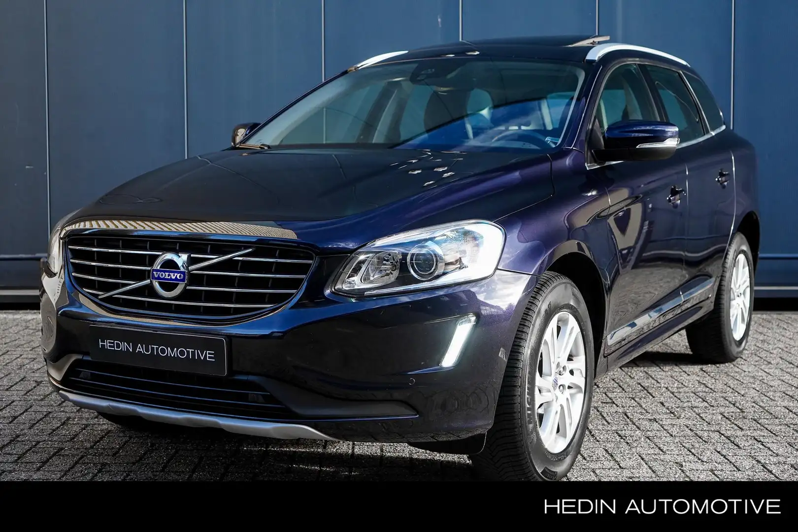 Volvo XC60 2.0 T5 FWD Nordic+ | Panoramadak | Polestar optima Bleu - 1