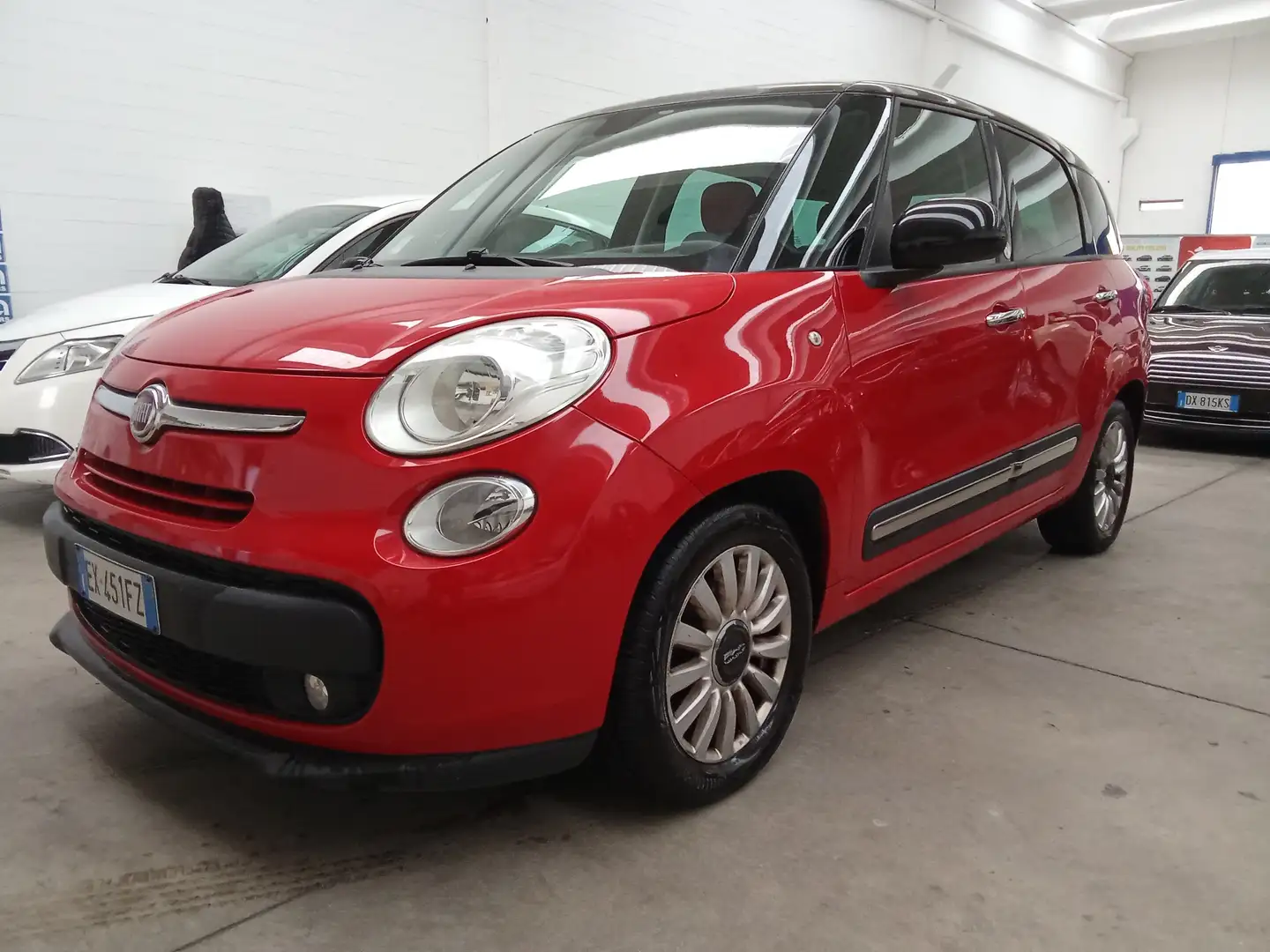 Fiat 500L 1.3 MJET /AUTOMATIC /LIVING/NEOPATENTATI Rood - 1