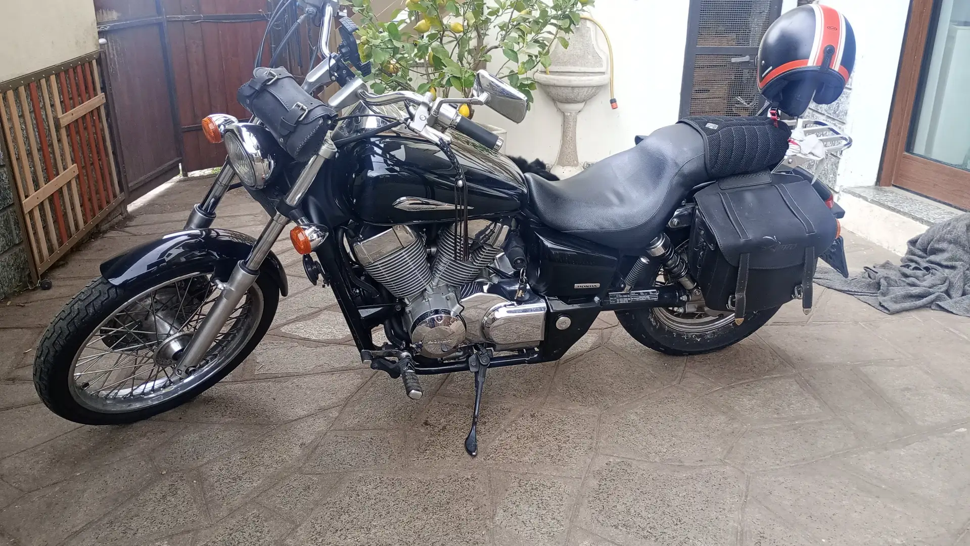 Honda Shadow 750 Black Spirit Negru - 2