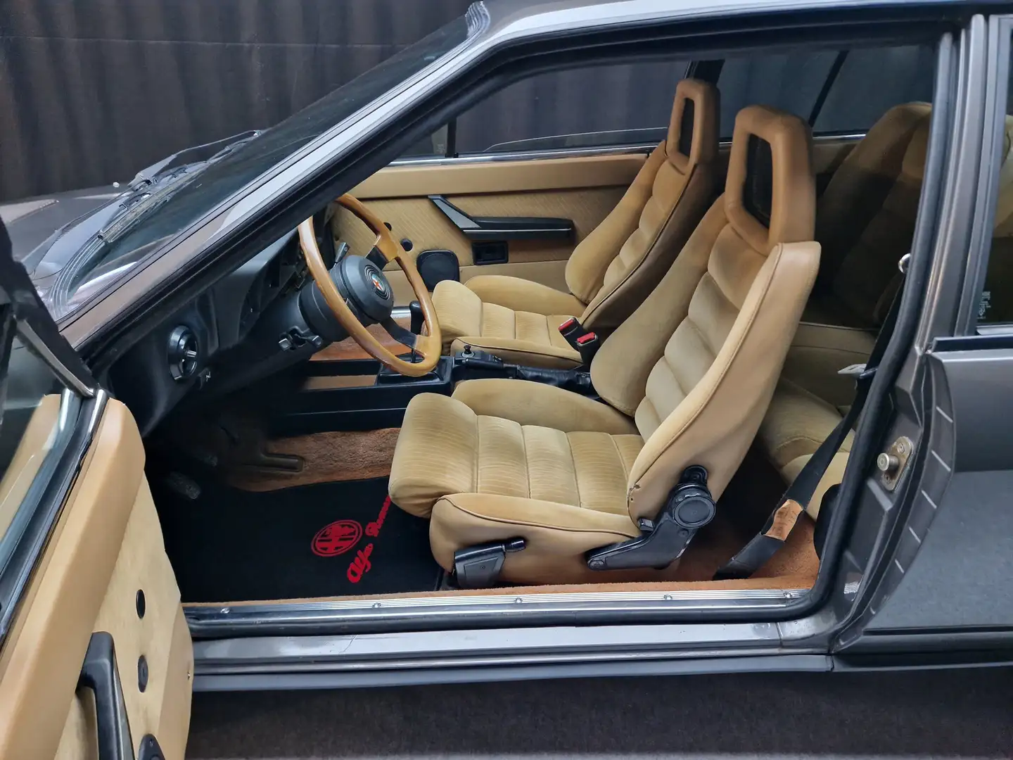 Alfa Romeo GTV Alfetta GTV 6 2.5i certificata ASI con C.R.S. Nero - 2