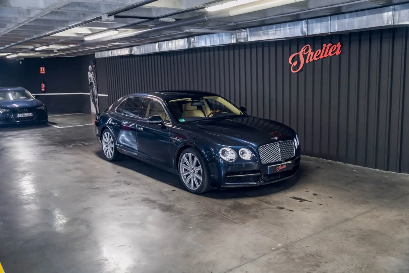 Bentley Flying Spur Mulliner 625 Blau - 2