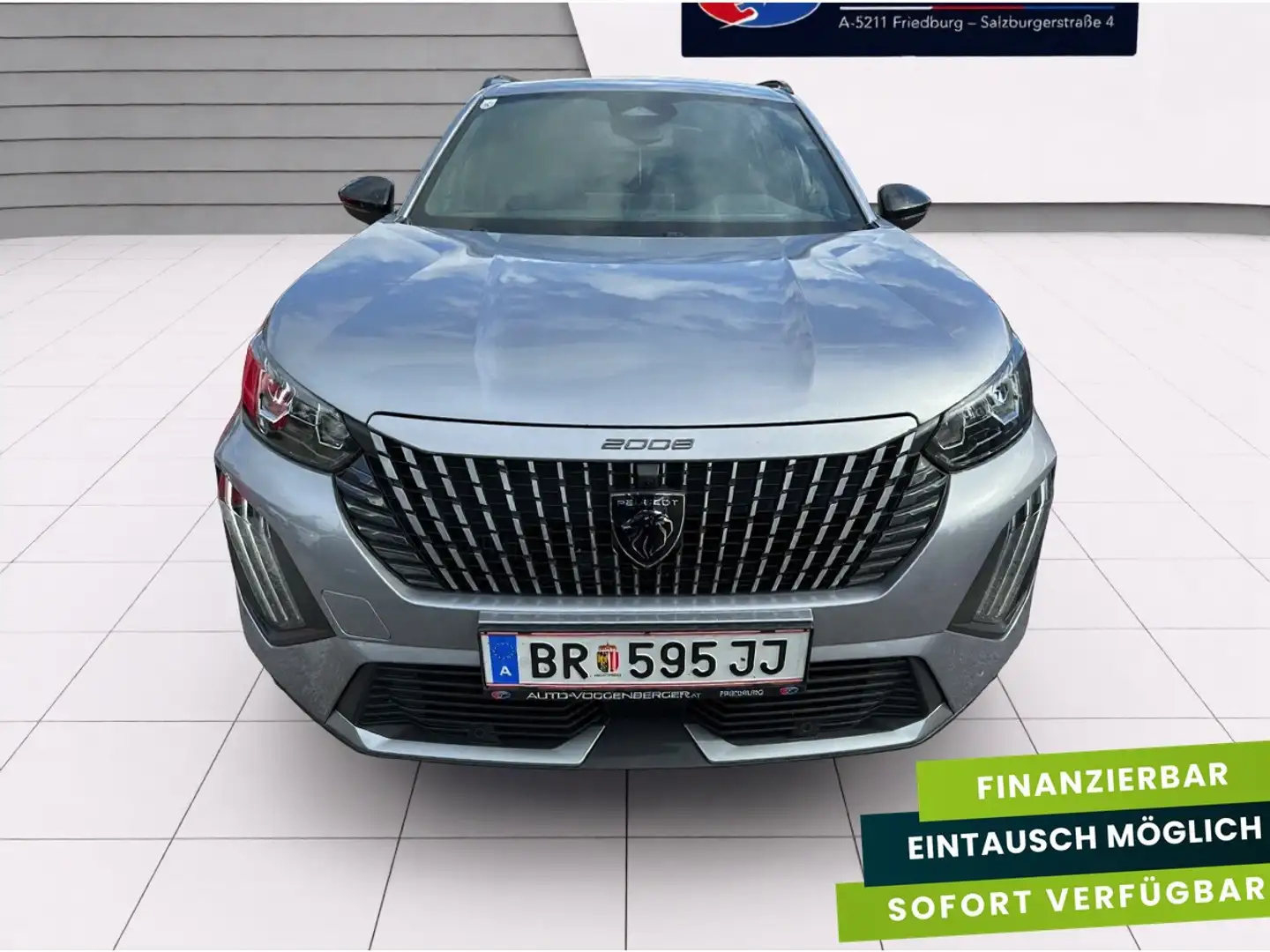 Peugeot 2008 ALLURE Hybrid 110 e-DCS6 Silber - 2