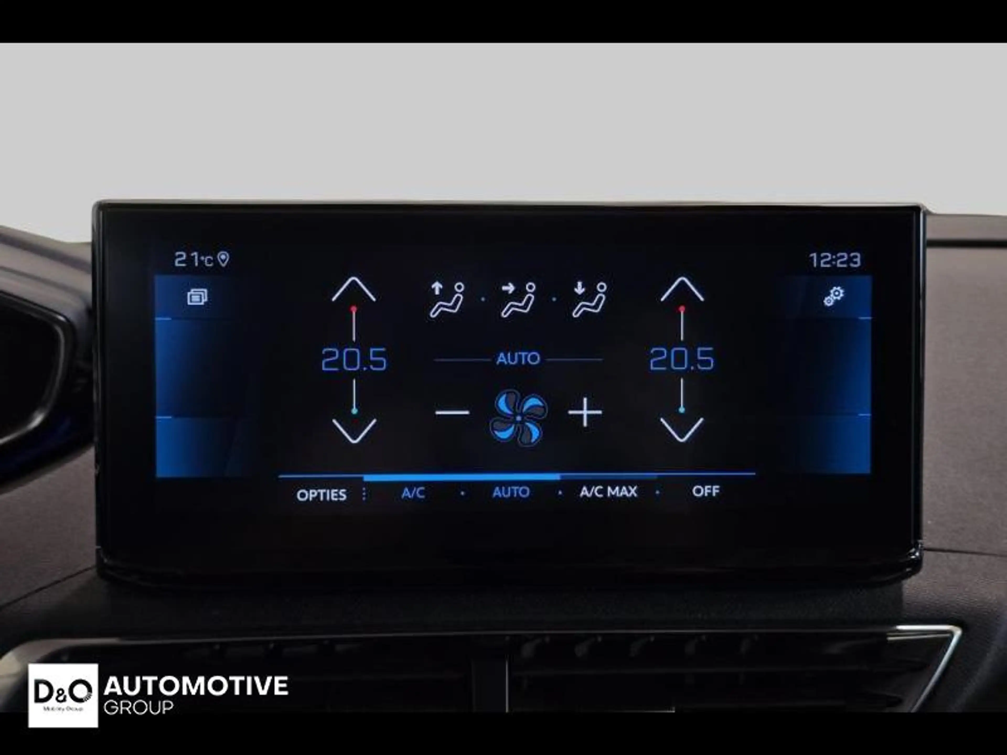 Peugeot 5008 Allure Pack camera gps 7plaatsen — photo 15