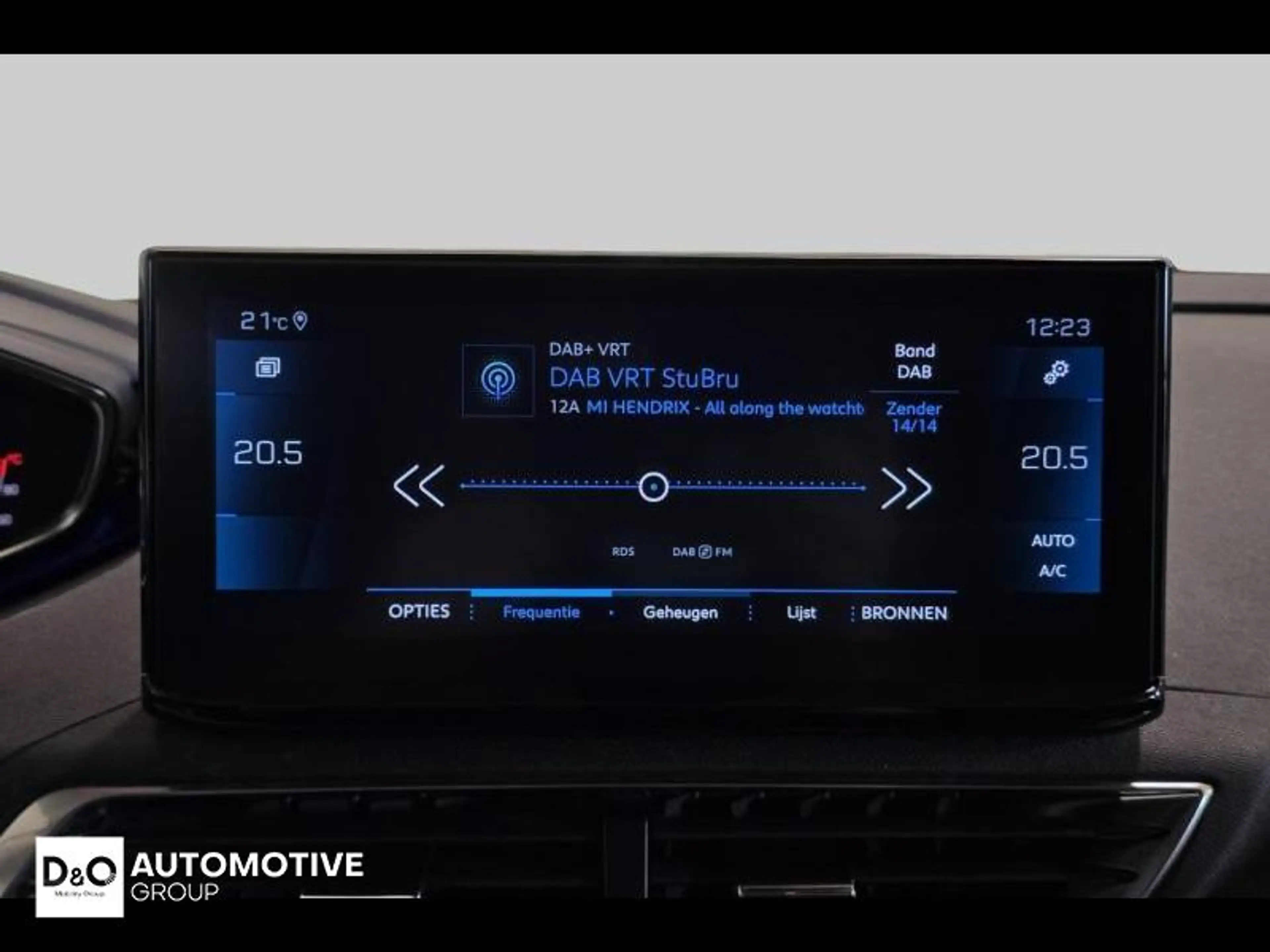 Peugeot 5008 Allure Pack camera gps 7plaatsen — photo 14