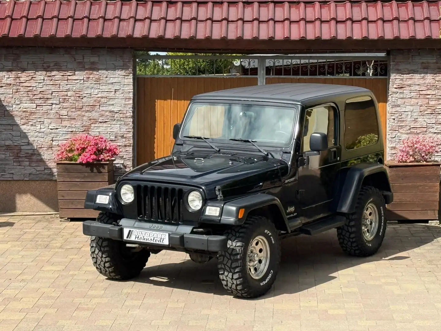Jeep Wrangler 2.4 Sport *Tüv & Service Neu* Schwarz - 1