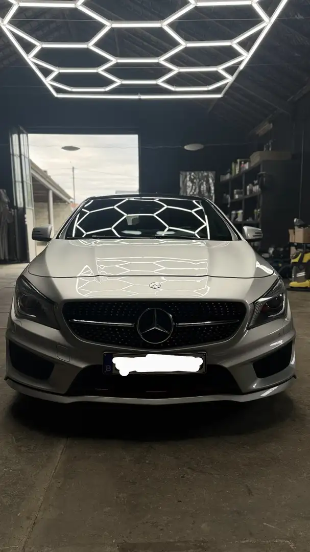 Mercedes-Benz CLA 250 Shooting Brake 4Matic 7G-DCT Sport - 1