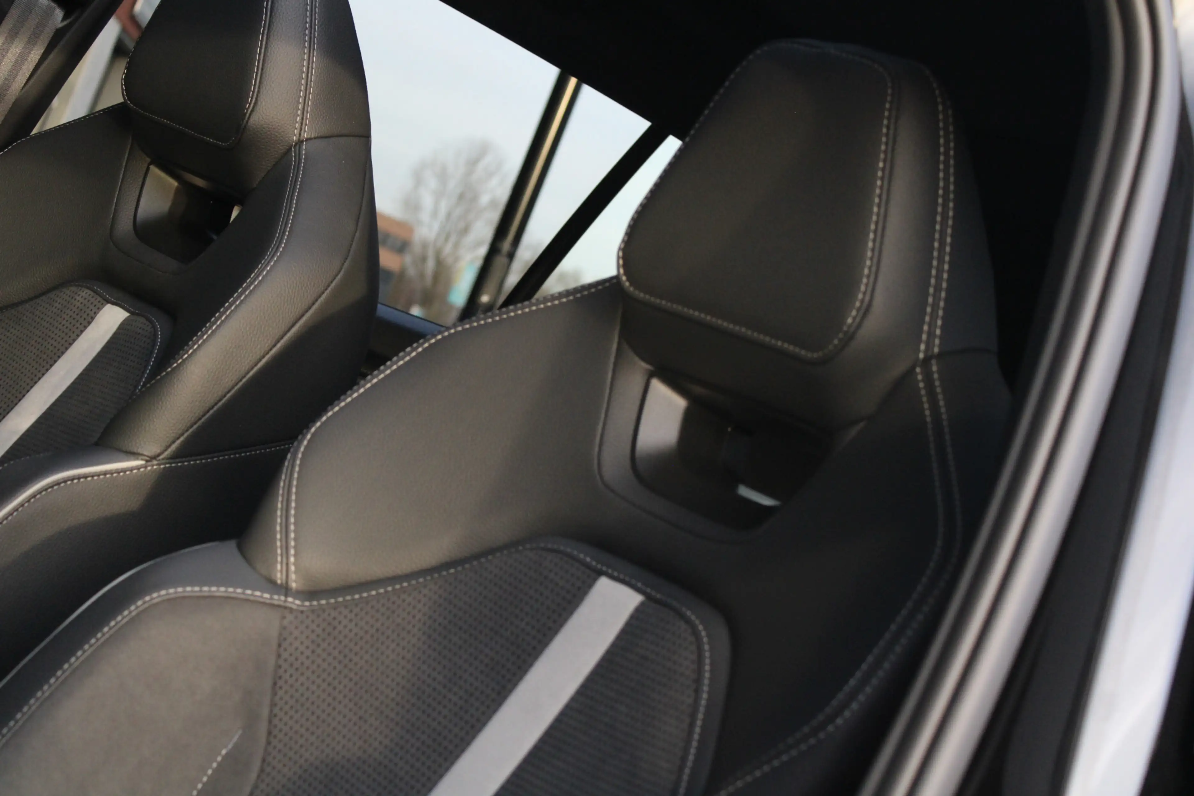 Skoda Kodiaq 1.5 TSI PHEV Sportline Business - Pano - Trekhaak — photo 46