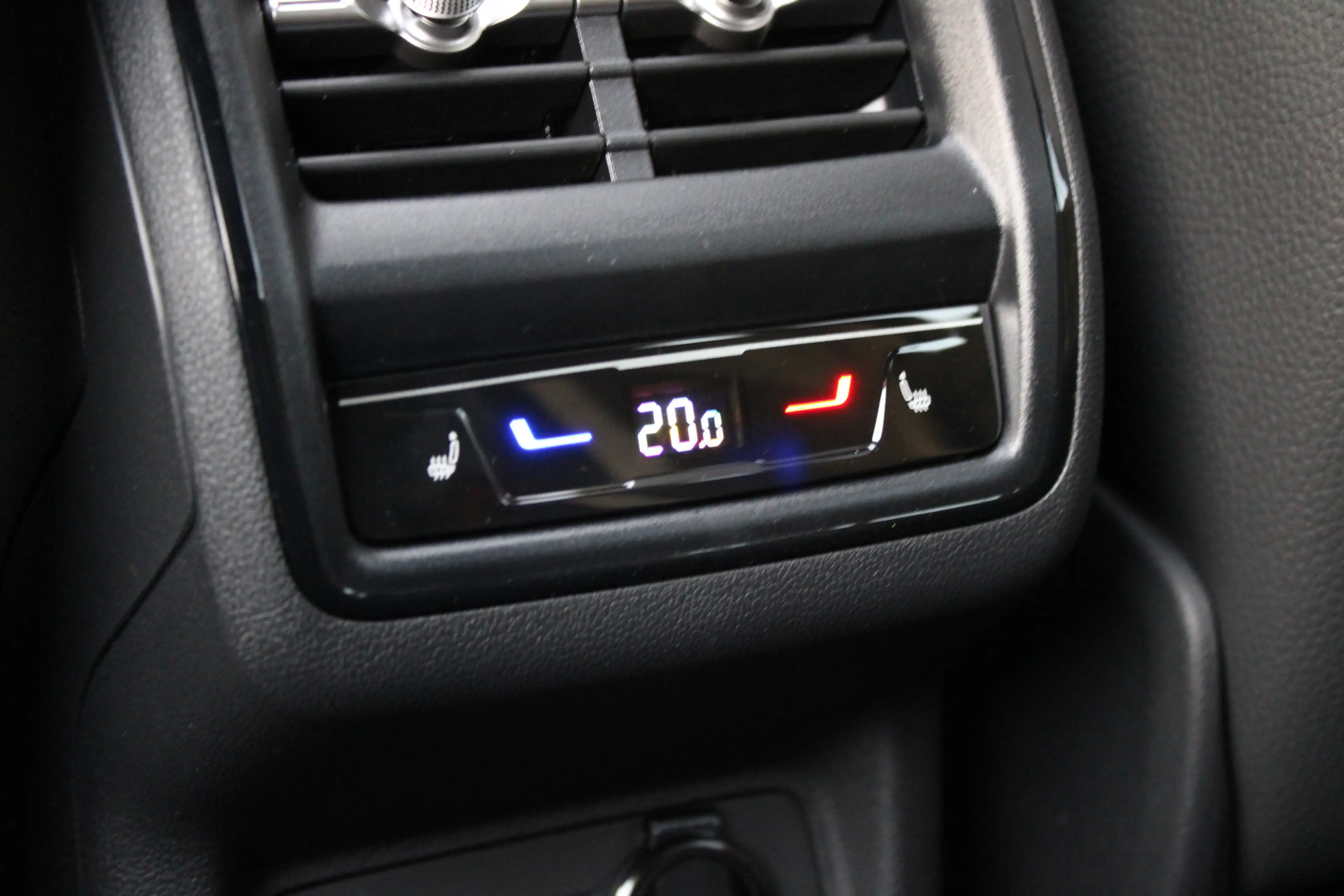 Skoda Kodiaq 1.5 TSI PHEV Sportline Business - Pano - Trekhaak — photo 32