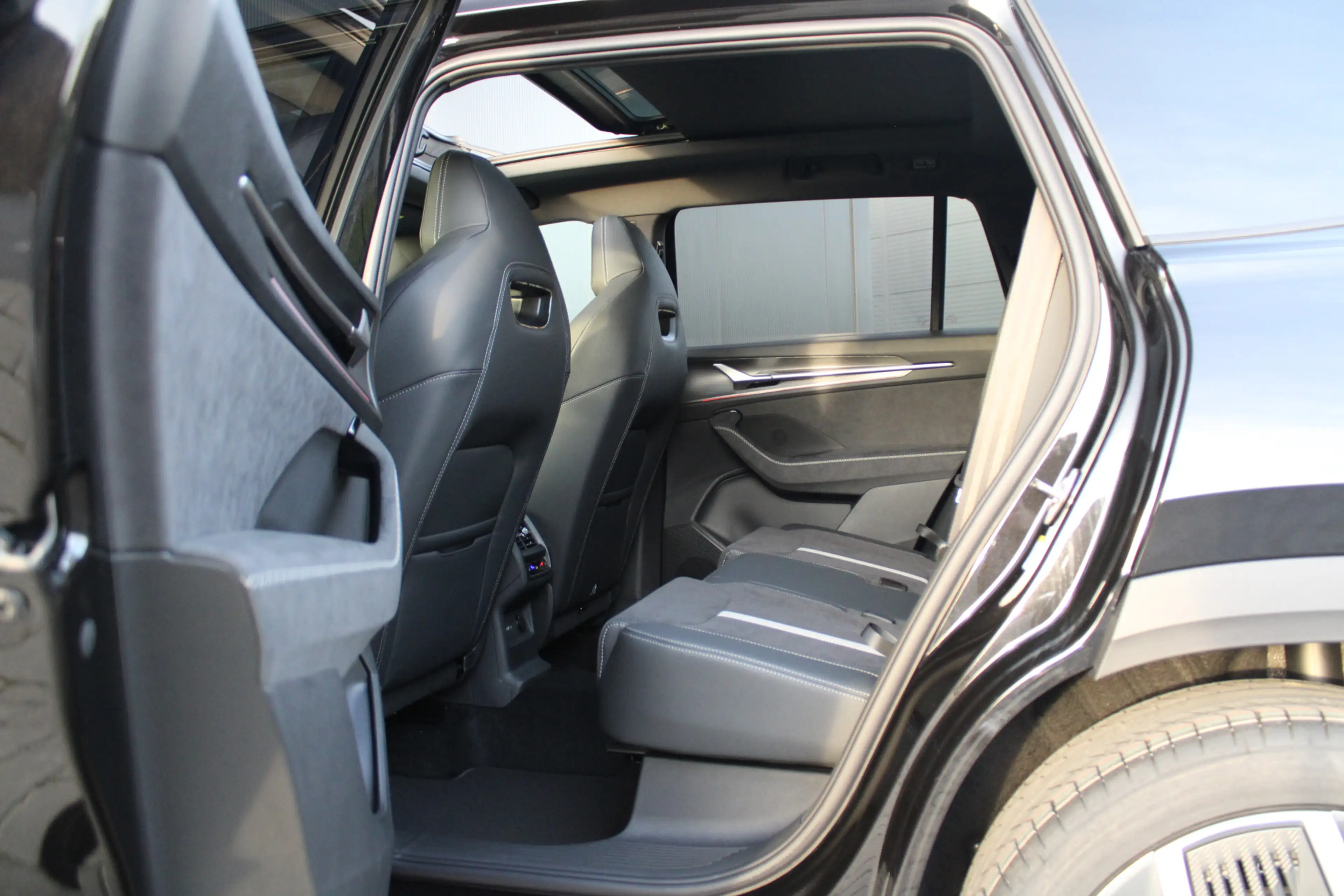 Skoda Kodiaq 1.5 TSI PHEV Sportline Business - Pano - Trekhaak — photo 10