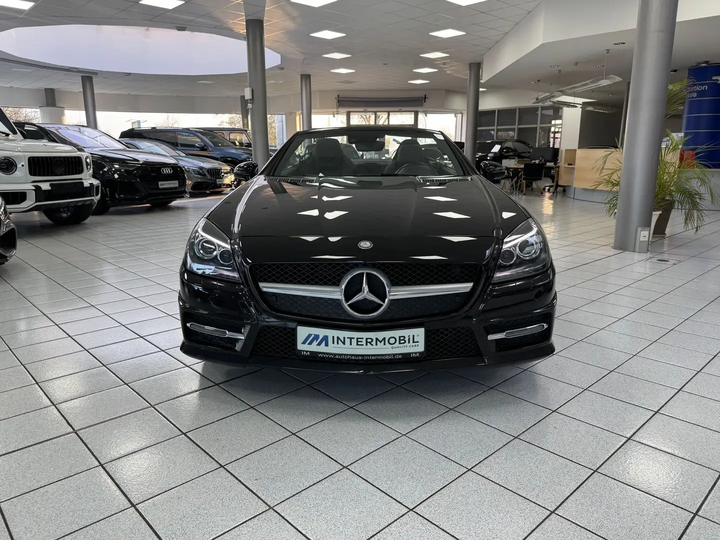 Mercedes-Benz SLK 350 AMG*Autom.*Leder*Xenon*Airscarf Schwarz - 2