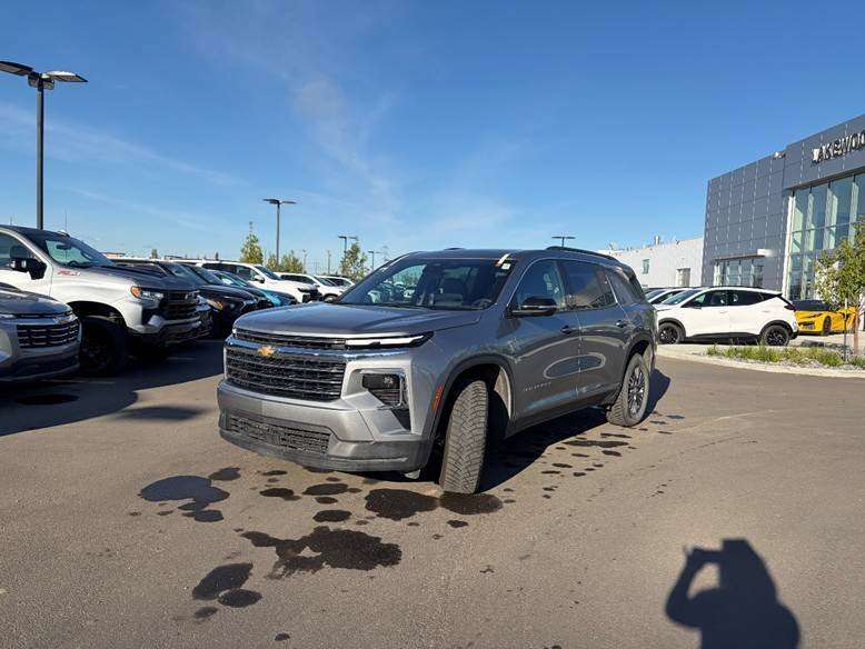 2026 Chevrolet Traverse 2LT AWD 2.5T 7 Passenger | Heated Steering Wheel — снимка 3