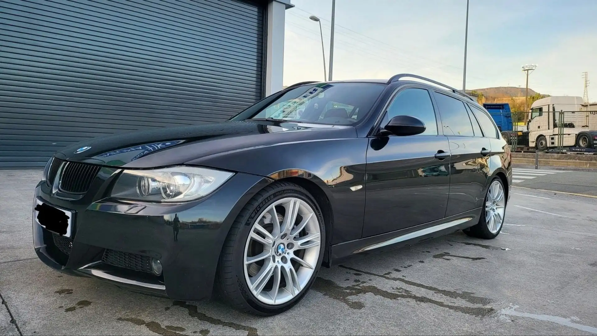 BMW 325 325d Touring Aut. Negro - 1