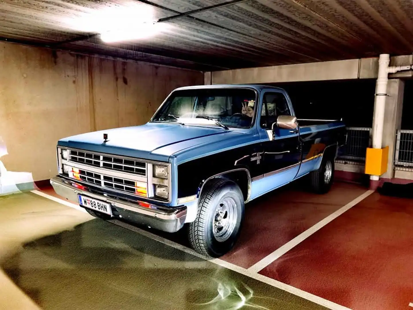 Chevrolet Silverado C20 Longbed Squarebody Blau - 1