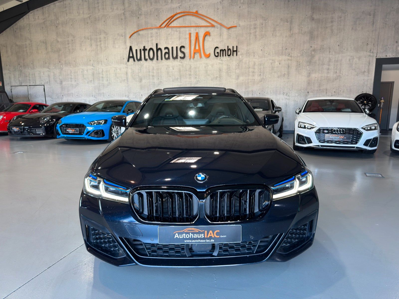 BMW 540 /Touring//i/xDrive/M-Sport/PANO/RFK/M SITZE!! — photo 3