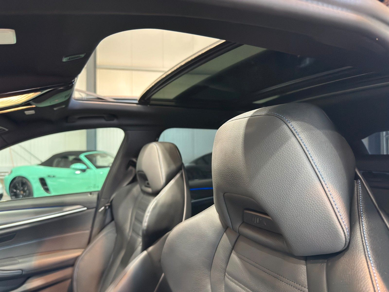 BMW 540 /Touring//i/xDrive/M-Sport/PANO/RFK/M SITZE!! — photo 13