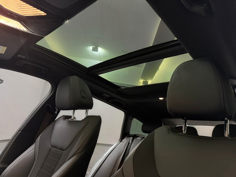 BMW 318 d T Shadow ADAPTIV-LED*HIFI*WIDE*PANO*ACC — photo 12
