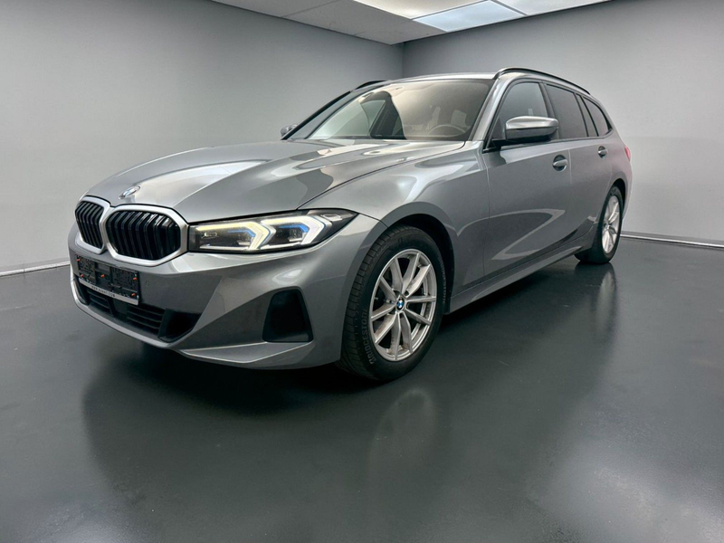 BMW 318 d T Shadow ADAPTIV-LED*HIFI*WIDE*PANO*ACC
