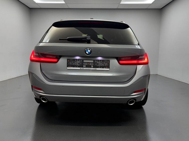 BMW 318 d T Shadow ADAPTIV-LED*HIFI*WIDE*PANO*ACC — photo 6