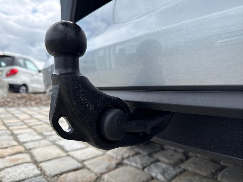 Volkswagen Touran Comfort Plus Edition-150 PS-TSI-DSG-7 Sitzer-AH... — photo 14
