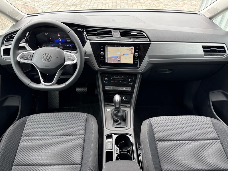 Volkswagen Touran Comfort Plus Edition-150 PS-TSI-DSG-7 Sitzer-AH... — photo 7