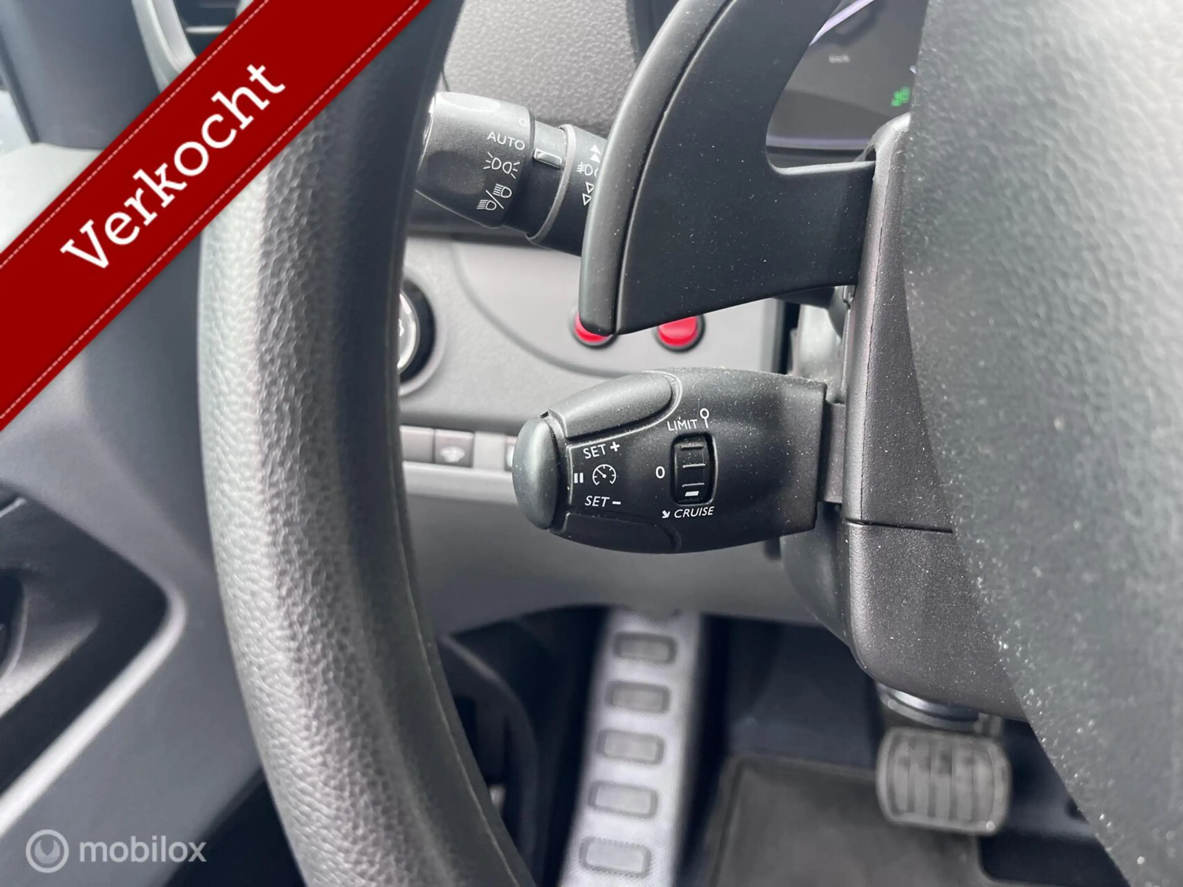 Peugeot Expert AUTOMAAT 227S 2.0 BlueHDI 180 Premium Pack — photo 13