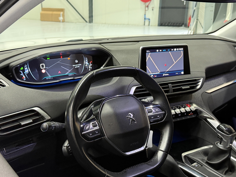 Peugeot 5008 130PK |Trekhaak| Style |Led|Navi| 7-Zits | Parelmo — photo 11