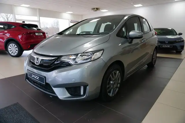 Honda Jazz 1.3 Comfort AUTOMATIK ** nur 25.000 km **