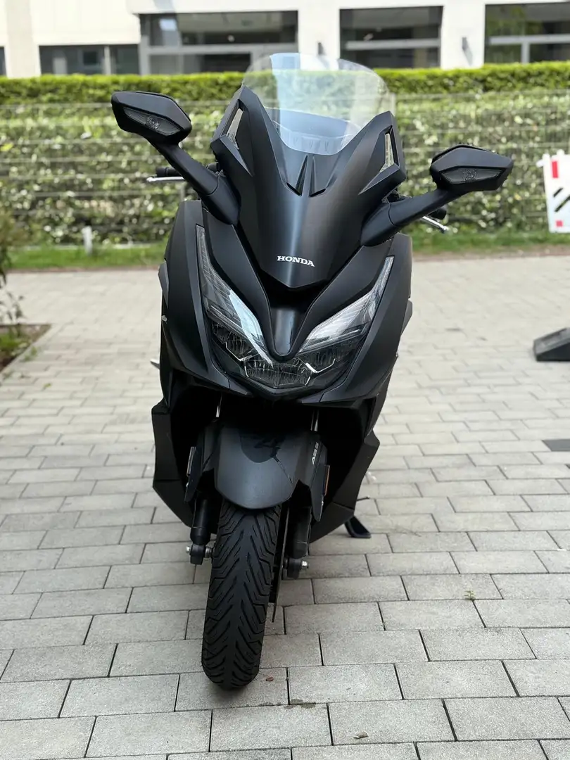 Honda Forza 125 Чёрный - 1