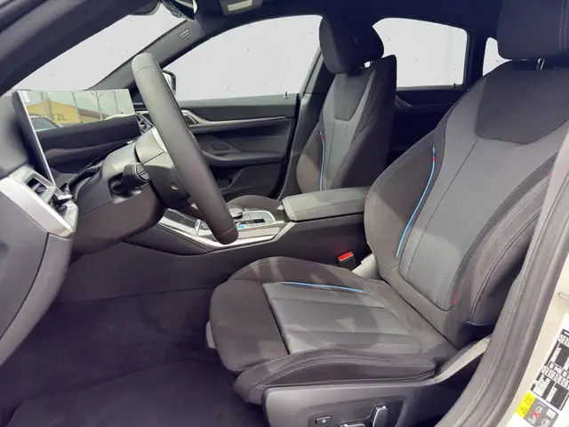BMW I4 view 8