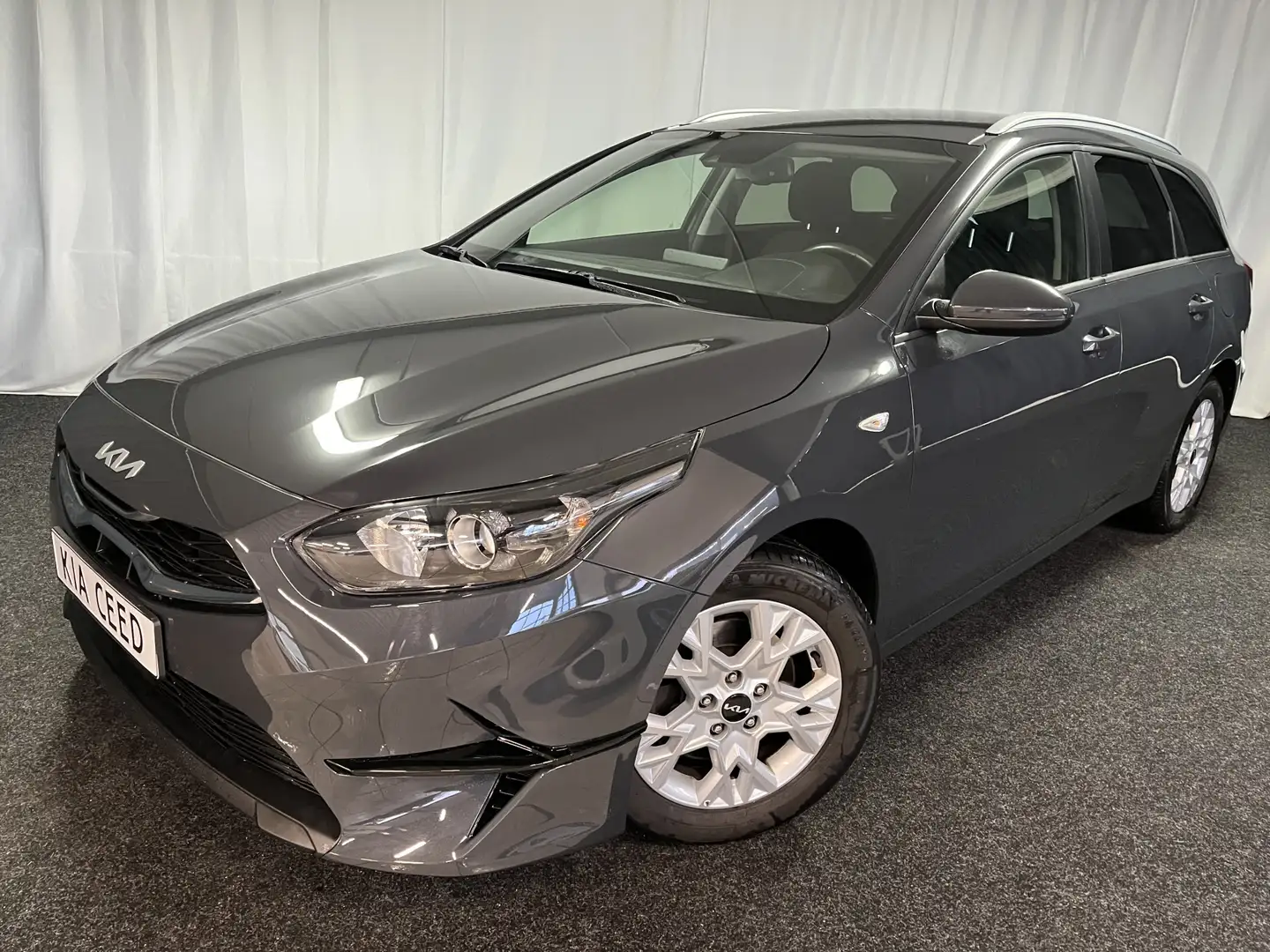 Kia Ceed SW / cee'd SW Sportswagon 1.0 T-GDi DynamicLine 1E EIGN/ECC/STOE Gris - 1