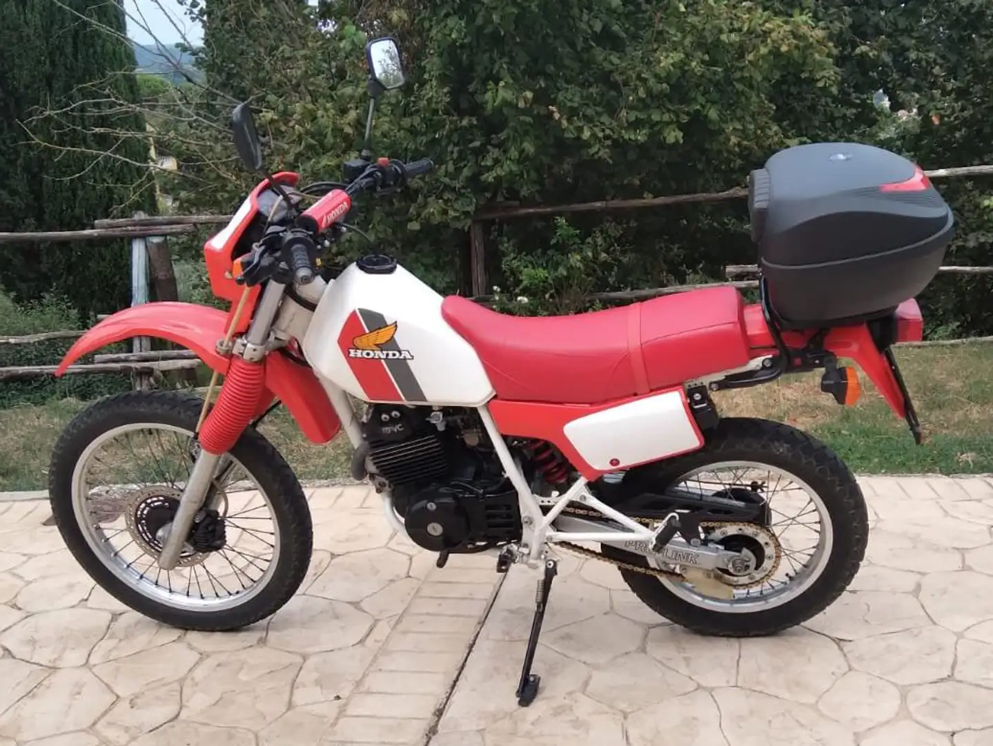 Honda XL 350 Bianco - 1