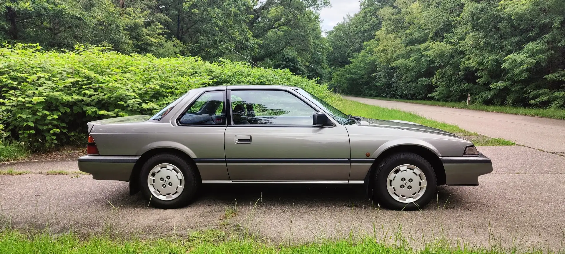 Honda Prelude 2.0i-16 EX - 1
