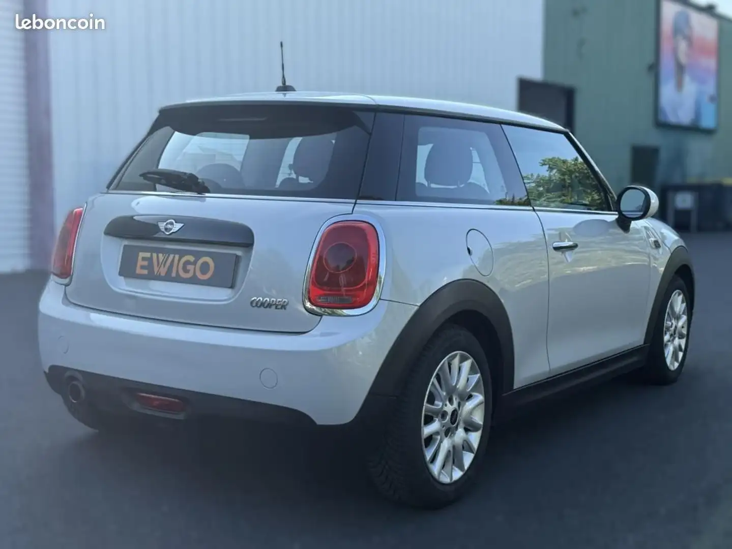 MINI One 1.5 135Ch COOPER BVA TOIT OUVRANT Gris - 2