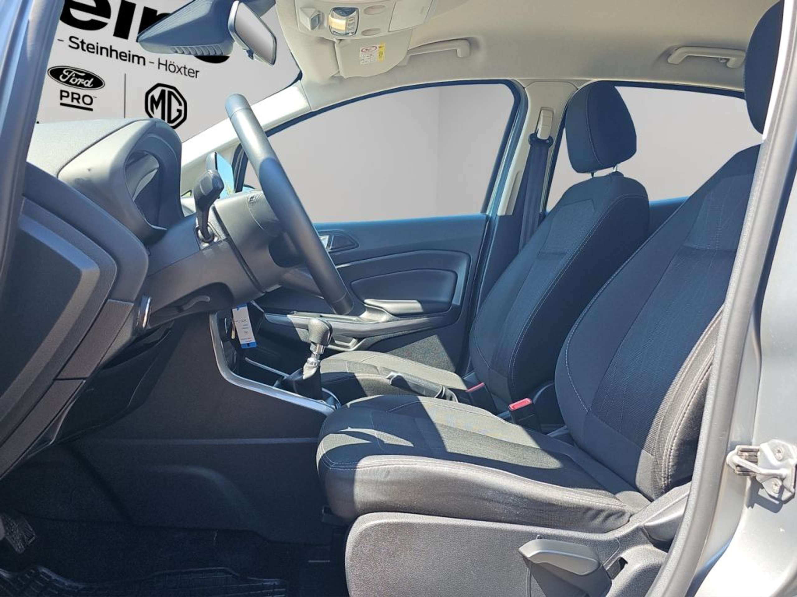 Fahrzeugabbildung Ford EcoSport COOL&CONNECT 1.0 Ltr. 125 PS *SHZ*FSH* - mit KI generiert/bearbeitet