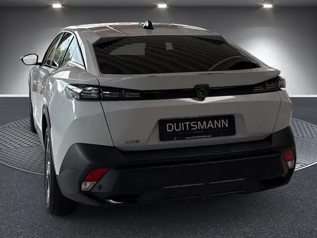 Peugeot 408 view 4