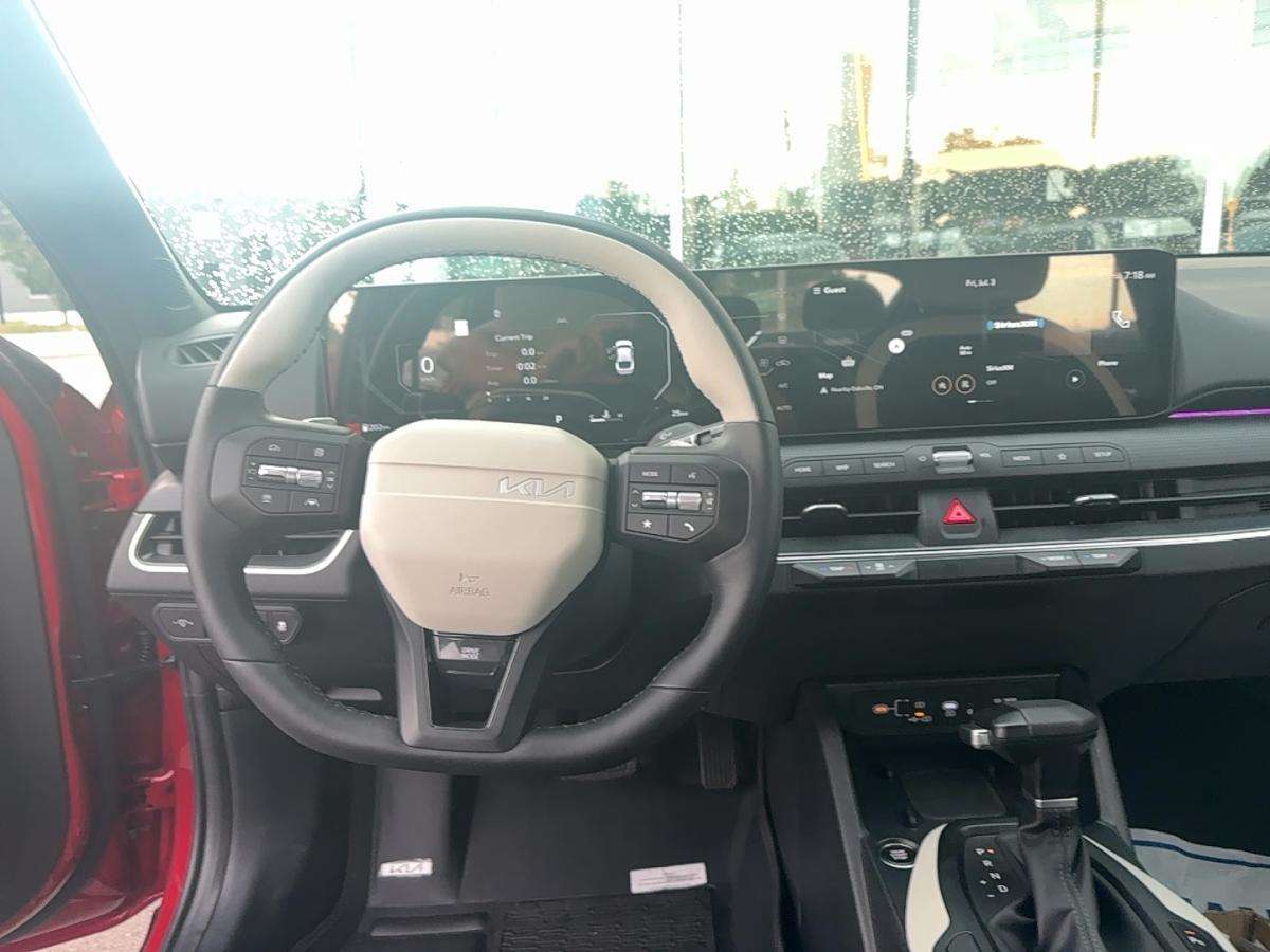 used 2025 Kia K4 car, priced at $31,999