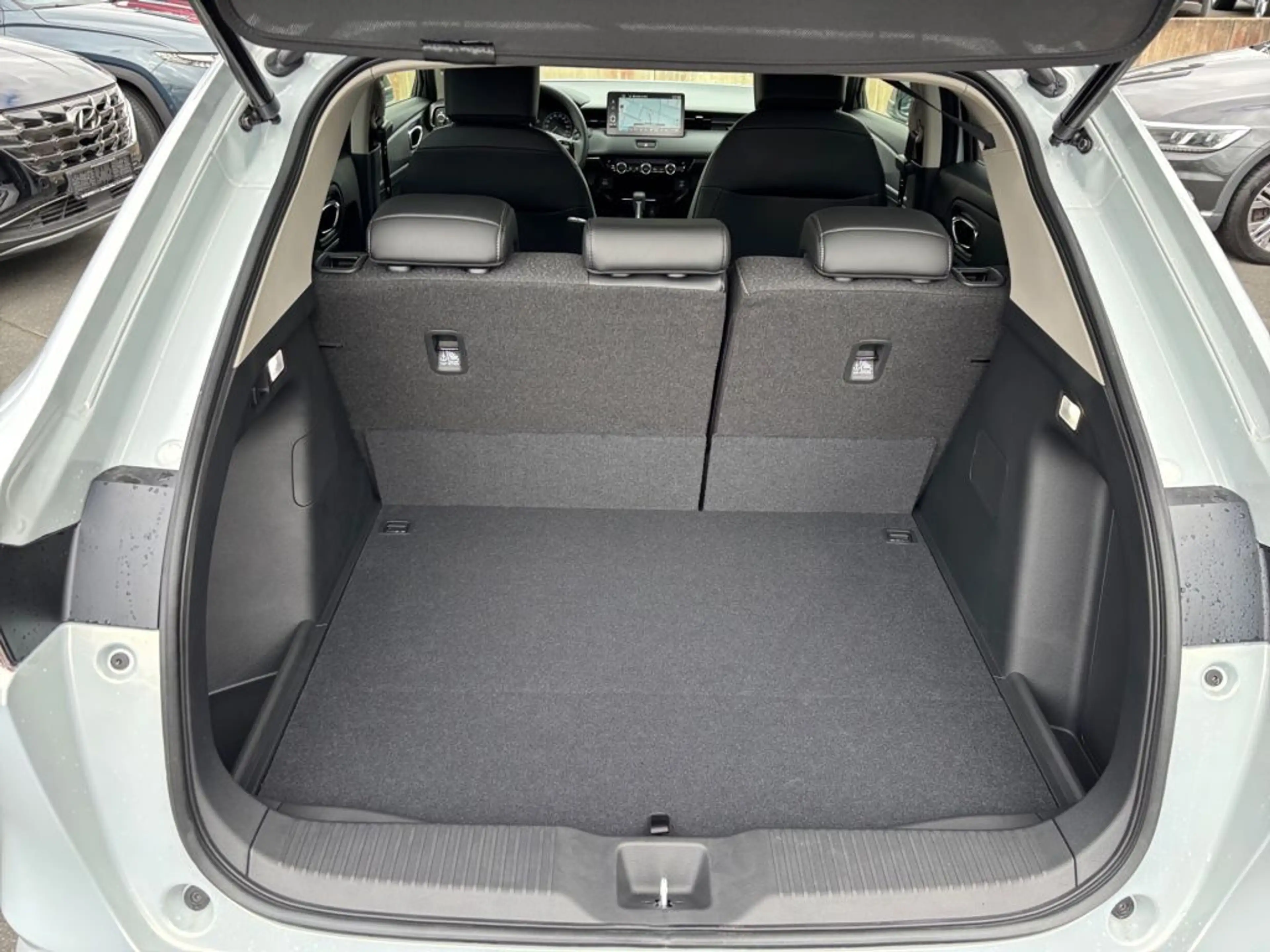 Honda HR-V e:HEV 1.5 i-MMD Hybrid Advance (RV/RV) — photo 12