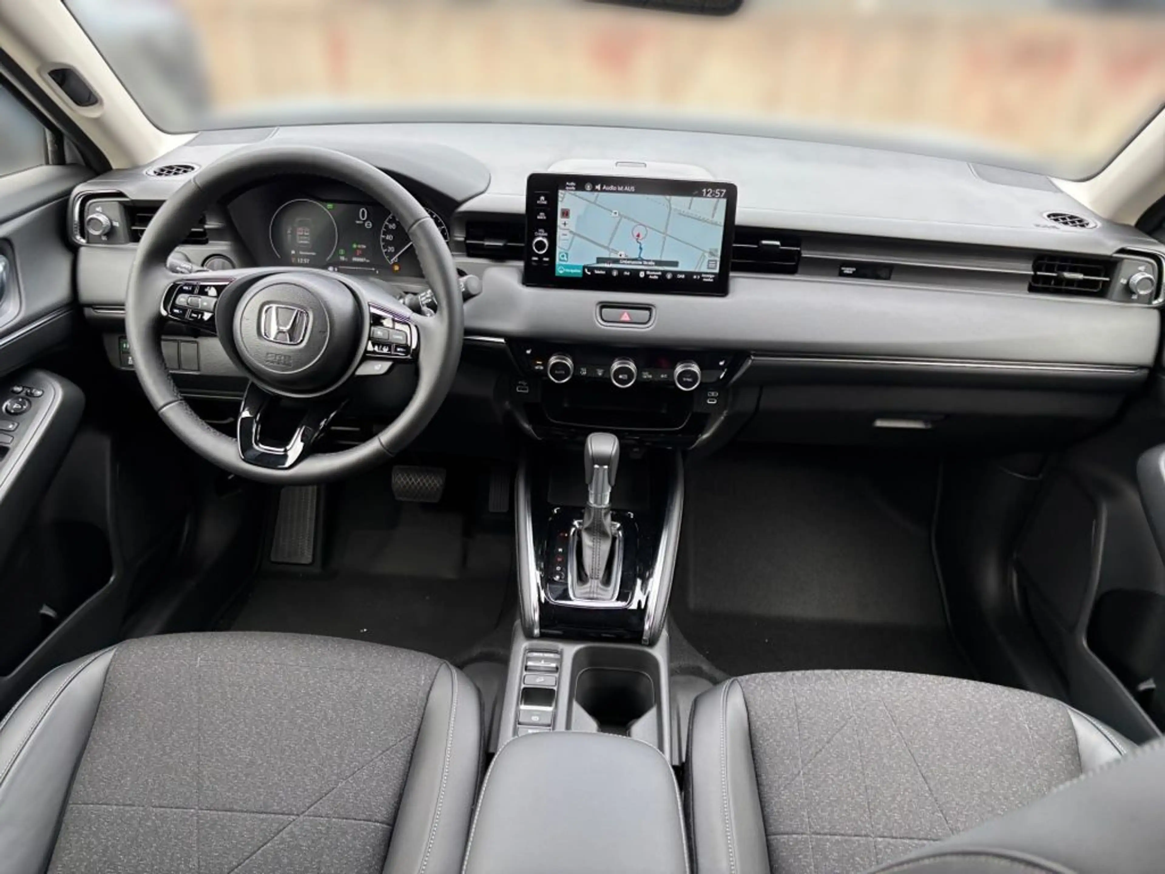 Honda HR-V e:HEV 1.5 i-MMD Hybrid Advance (RV/RV) — photo 11