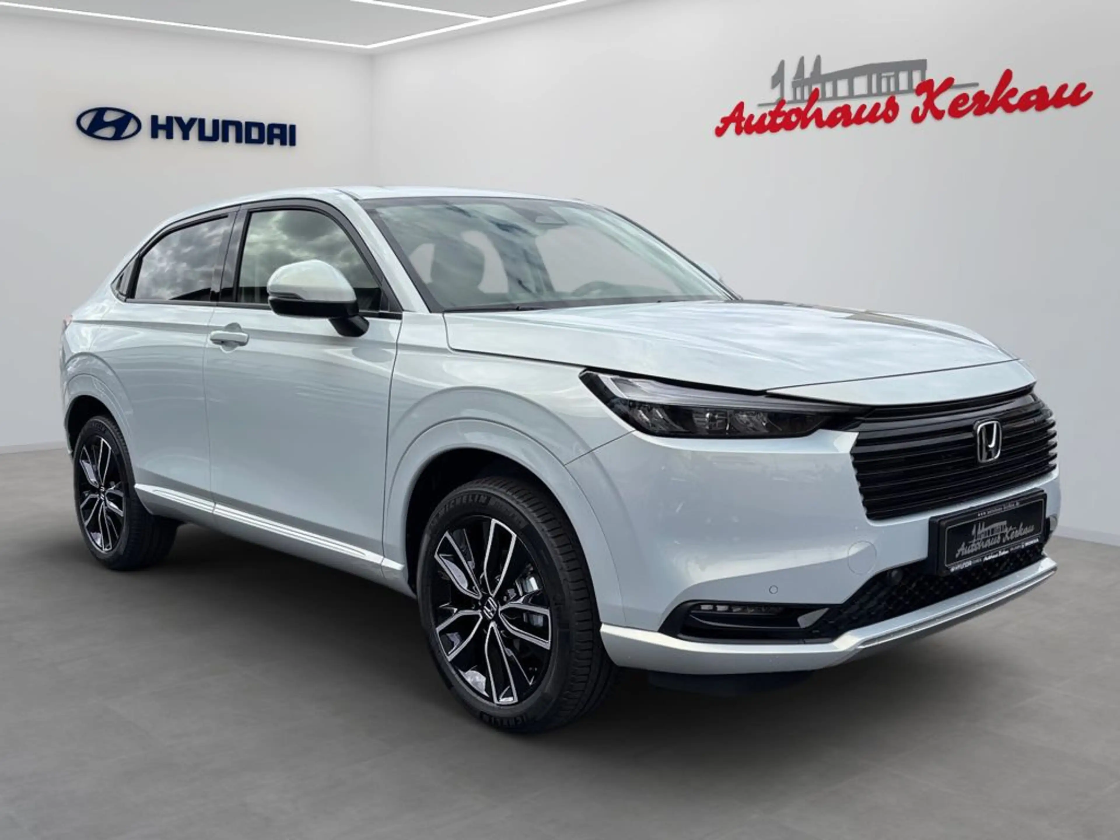 Honda HR-V e:HEV 1.5 i-MMD Hybrid Advance (RV/RV) — photo 2