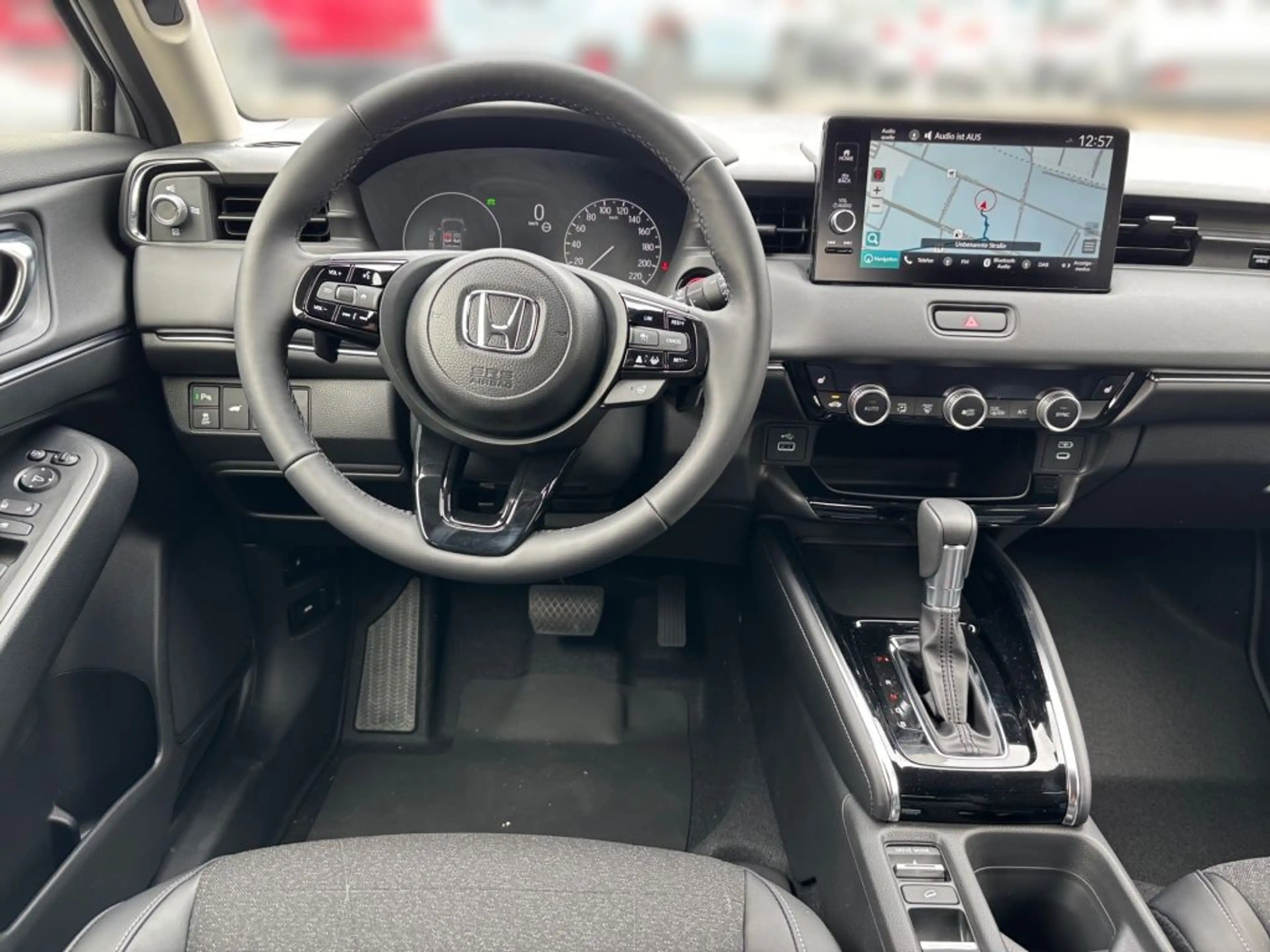 Honda HR-V e:HEV 1.5 i-MMD Hybrid Advance (RV/RV) — photo 10